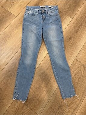 Guess Sexy Curve Cropped Jeans Size 26